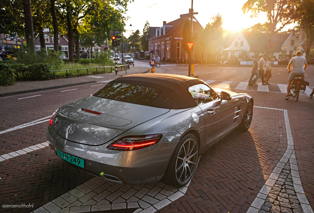 Mercedes-Benz SLS AMG Roadster