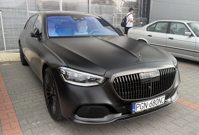 Mercedes-Maybach S 680 X223 Night Series