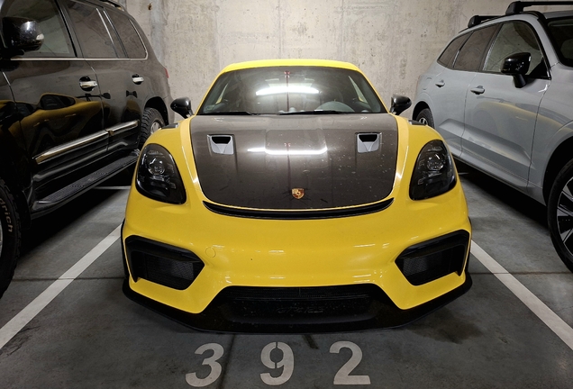 Porsche 718 Cayman GT4 RS Weissach Package