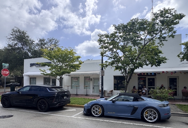 Porsche 718 Spyder RS