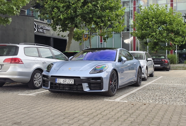 Porsche 972 Panamera GTS MkI
