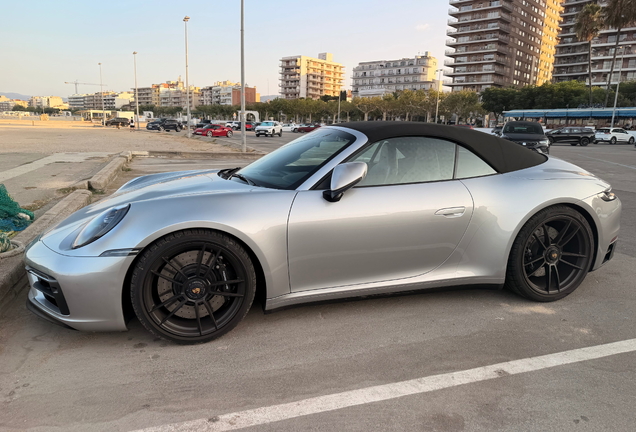 Porsche 992 Carrera 4 GTS Cabriolet MkI