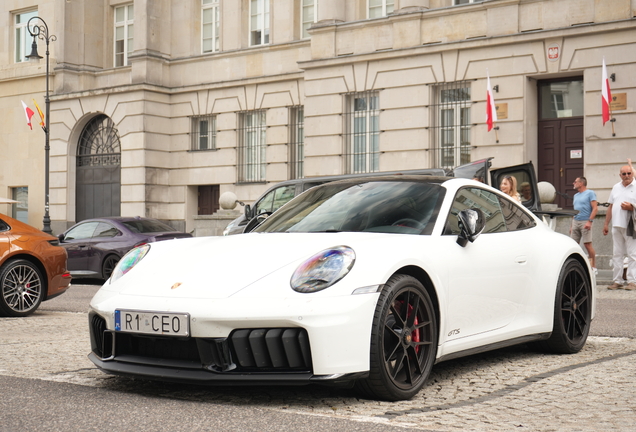 Porsche 992 Carrera 4 GTS MkII