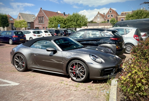 Porsche 992 Carrera 4S Cabriolet MkI