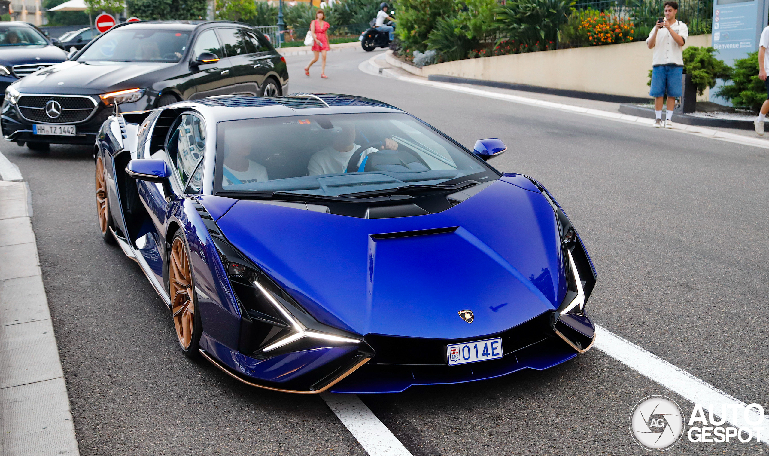 De ene na de andere verrassing in Monaco: Alonso's Lamborghini Sián FKP 37