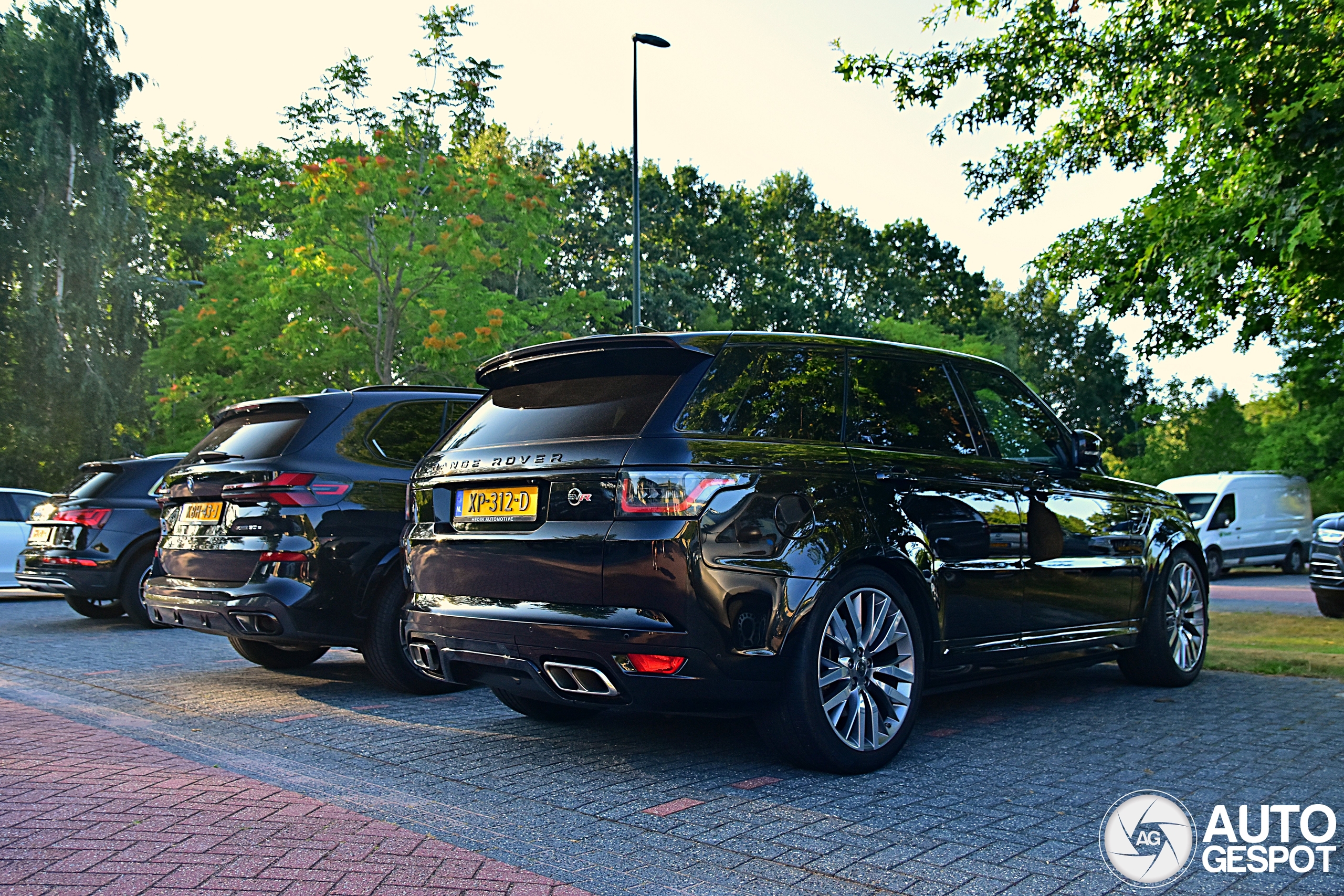 Land Rover Range Rover Sport SVR 2018 02 August 2026 Autogespot land-rover-range-rover-sport-svr-2018-02-august-2026-autogespot