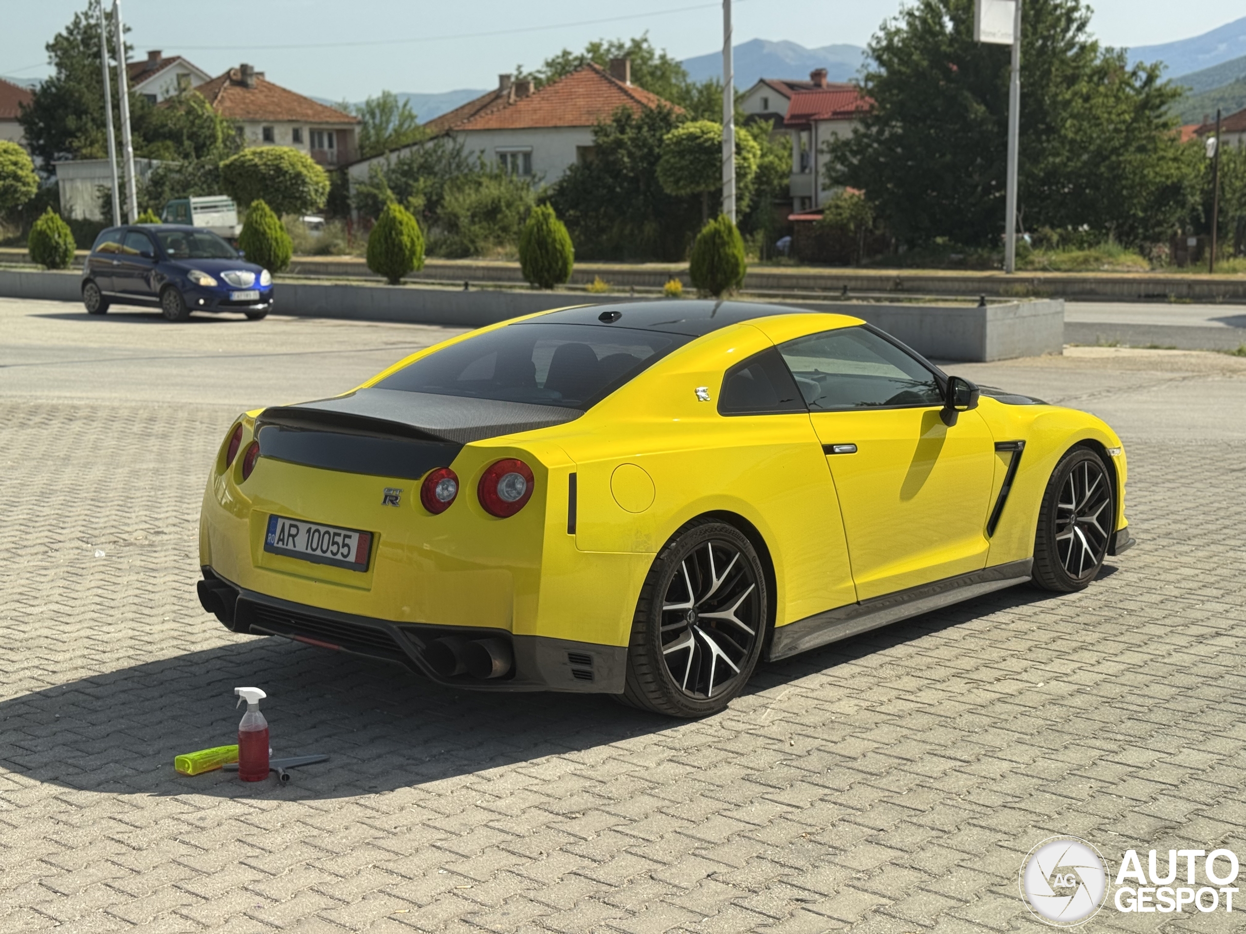 Nissan GT-R 2011