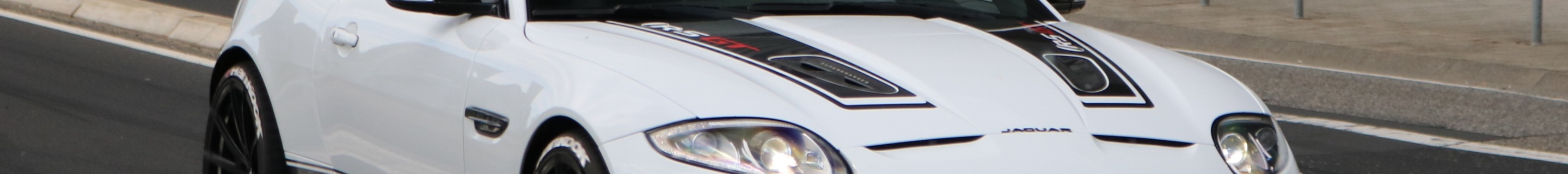 Jaguar XKR-S 2012