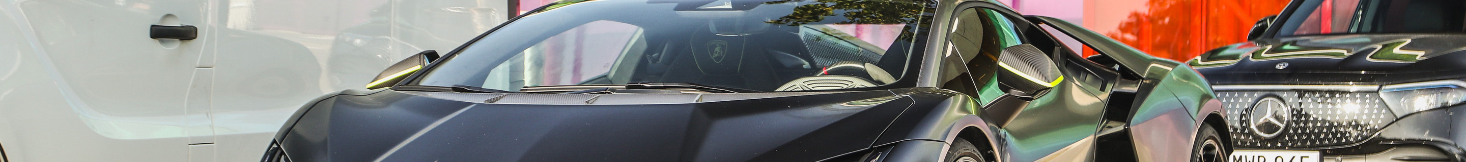 Lamborghini Revuelto