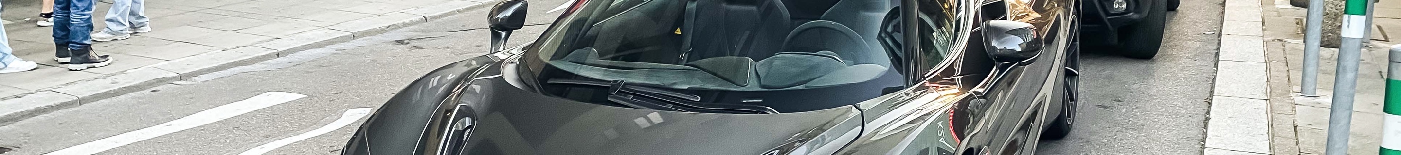 McLaren 720S Spider