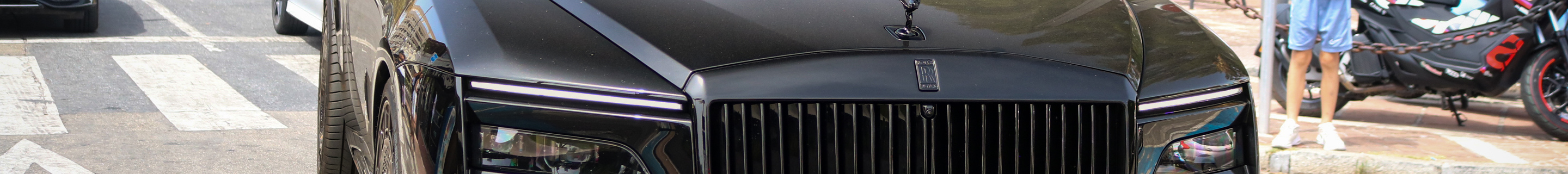 Rolls-Royce Spectre Black Badge