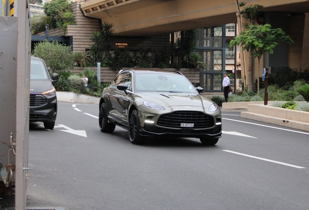Aston Martin DBX707