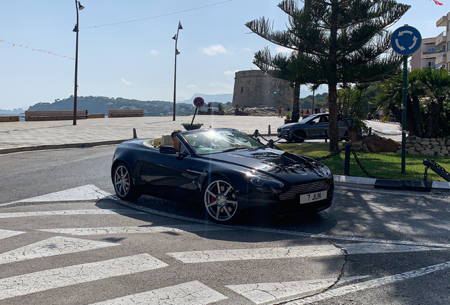 Aston Martin V8 Vantage Roadster