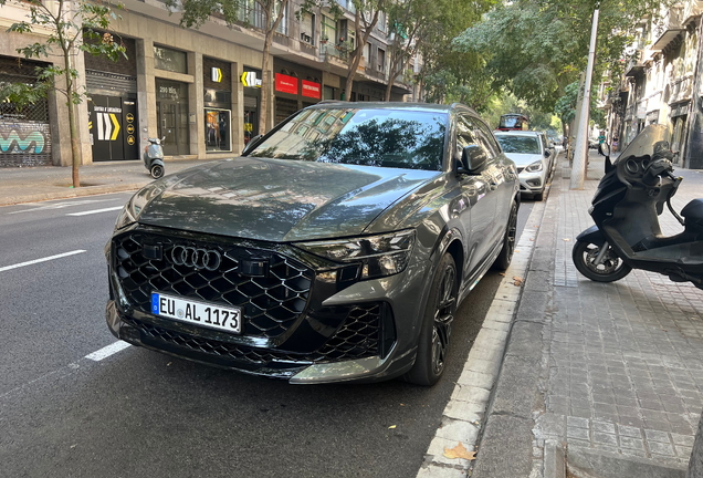 Audi RS Q8 2024