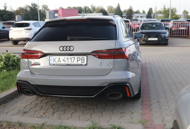 Audi RS6 Avant C8