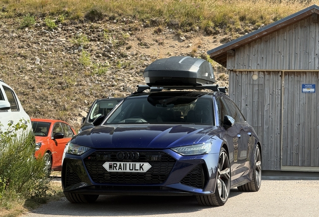 Audi RS6 Avant C8