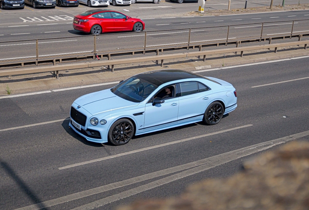 Bentley Flying Spur Hybrid S