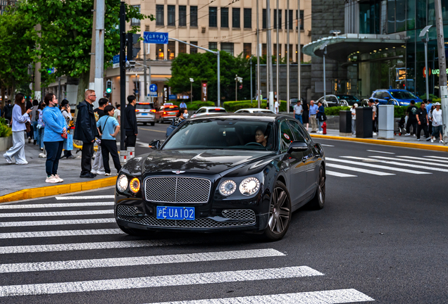 Bentley Flying Spur V8