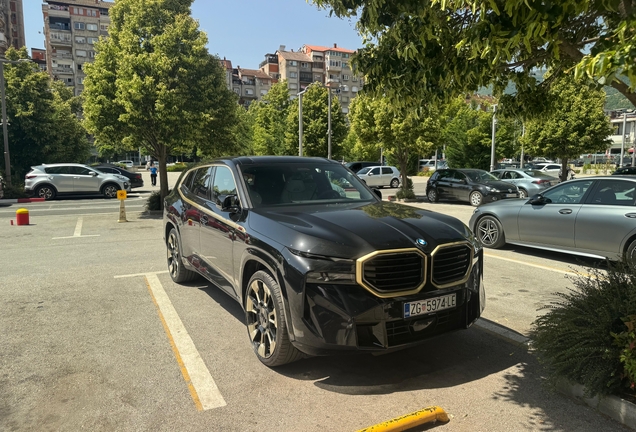 BMW XM G09