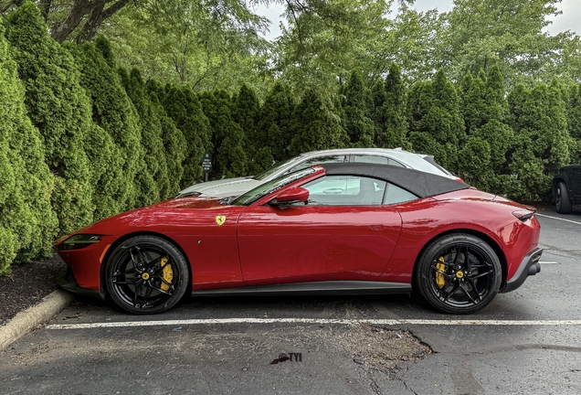Ferrari Roma Spider
