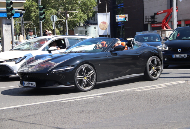 Ferrari Roma Spider