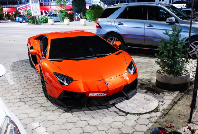 Lamborghini Aventador LP700-4