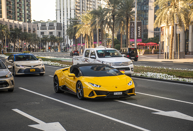 Lamborghini Huracán LP640-4 EVO Spyder