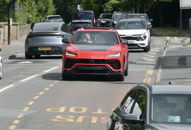 Lamborghini Urus Performante