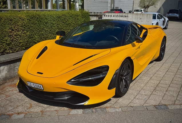 McLaren 750S Spider