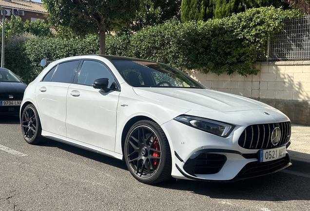 Mercedes-AMG A 45 S W177