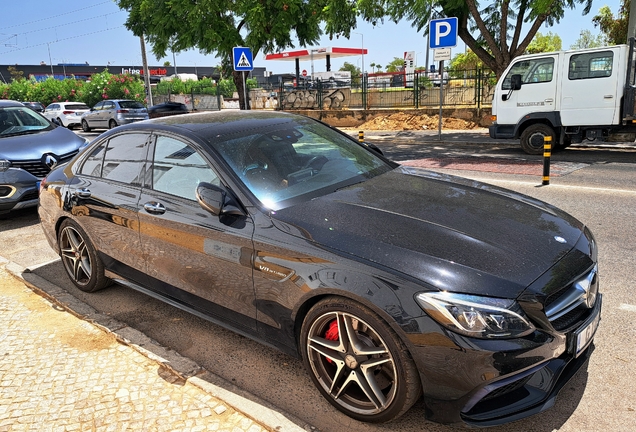 Mercedes-AMG C 63 S W205