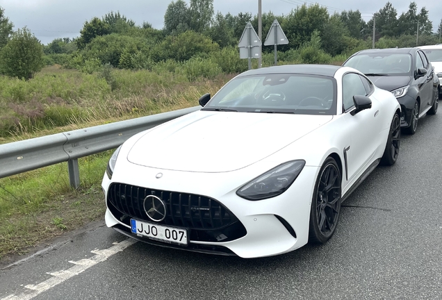 Mercedes-AMG GT 63 C192