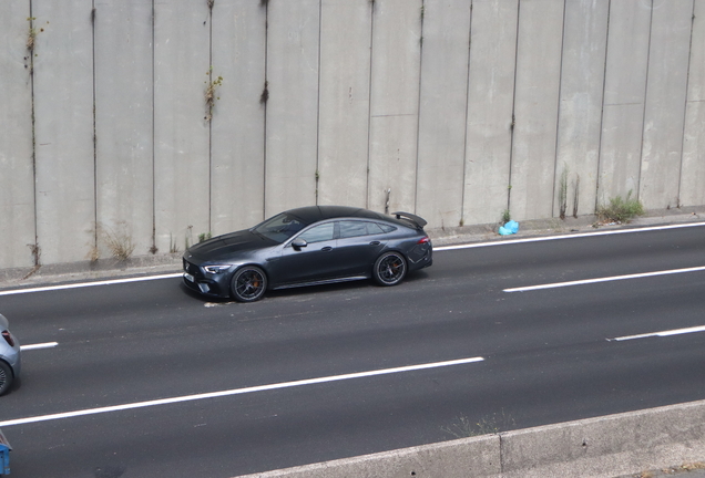 Mercedes-AMG GT 63 S X290