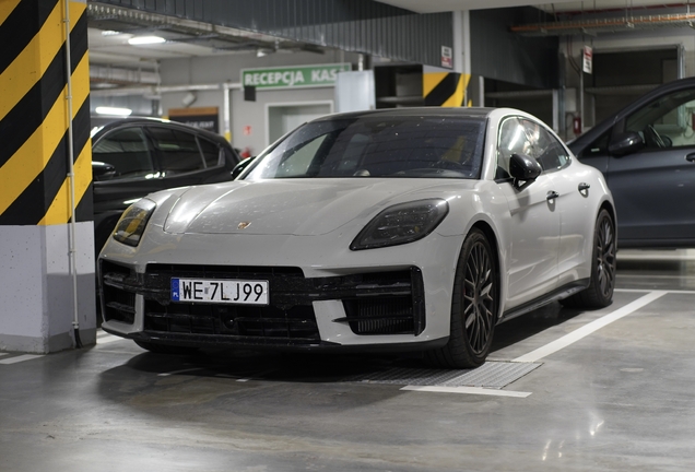 Porsche 972 Panamera GTS MkI