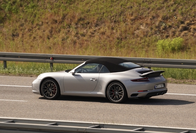 Porsche 991 Carrera S Cabriolet MkII