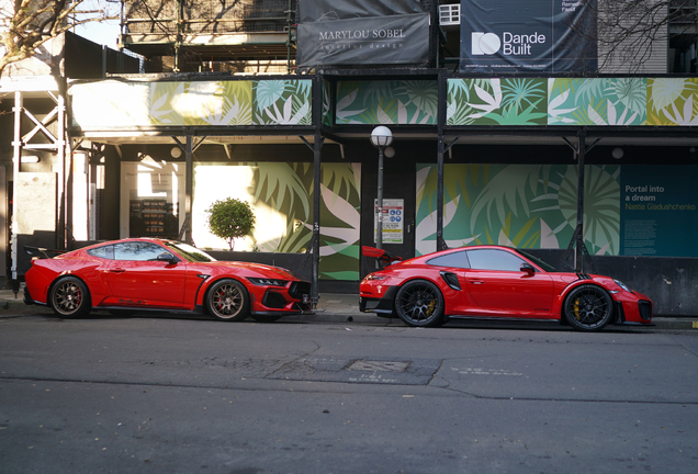 Porsche 991 GT2 RS Weissach Package