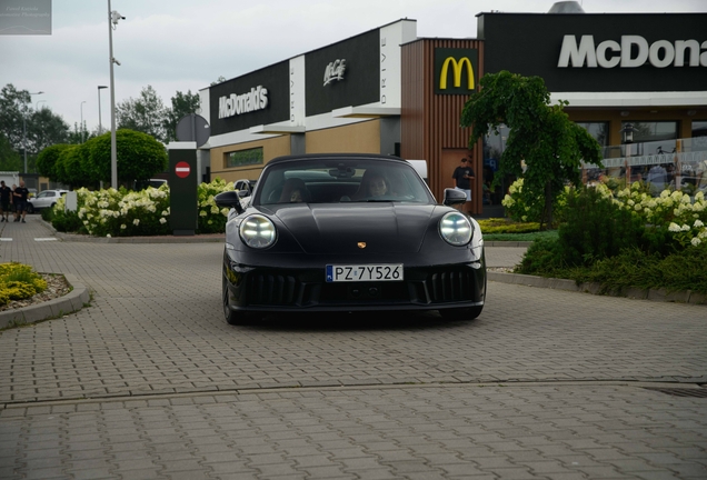 Porsche 992 Carrera 4 GTS Cabriolet MkII