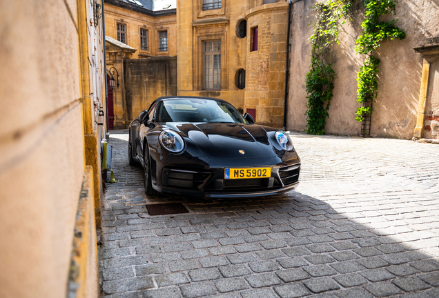 Porsche 992 Carrera 4S Cabriolet MkI