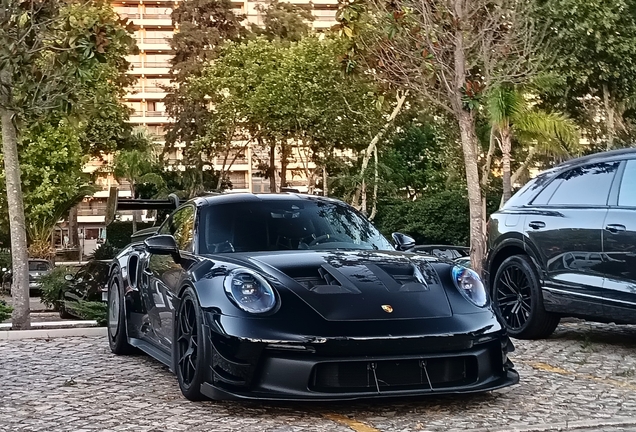 Porsche 992 GT3 RS MkI Manthey Racing
