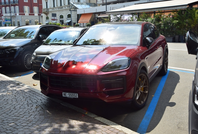 Porsche Cayenne Coupé Turbo E-Hybrid