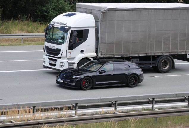 Porsche Taycan GTS Sport Turismo MkI
