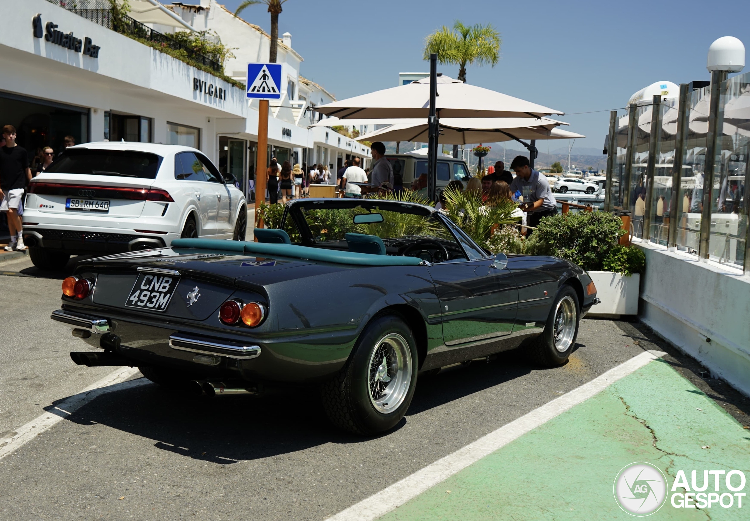 Ferrari 365 GTS/4 Daytona
