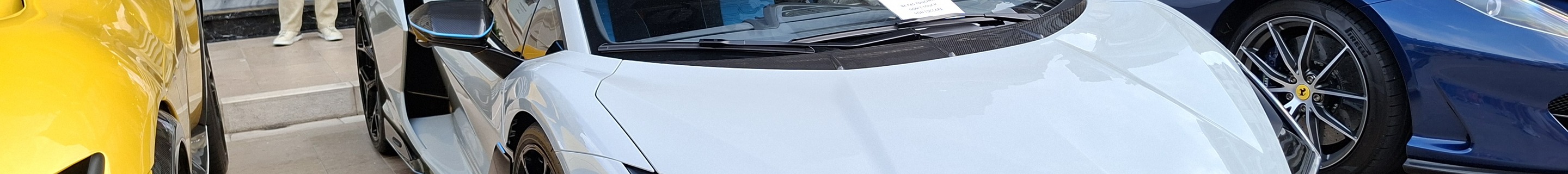 Lamborghini Revuelto