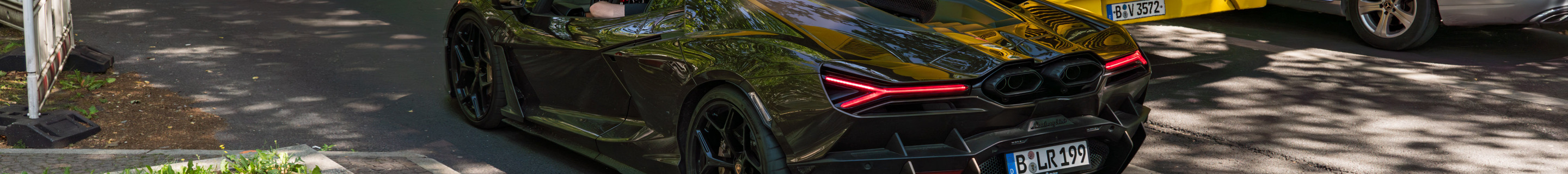 Lamborghini Revuelto
