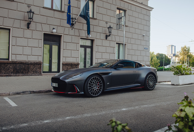 Aston Martin DBS 770 Ultimate