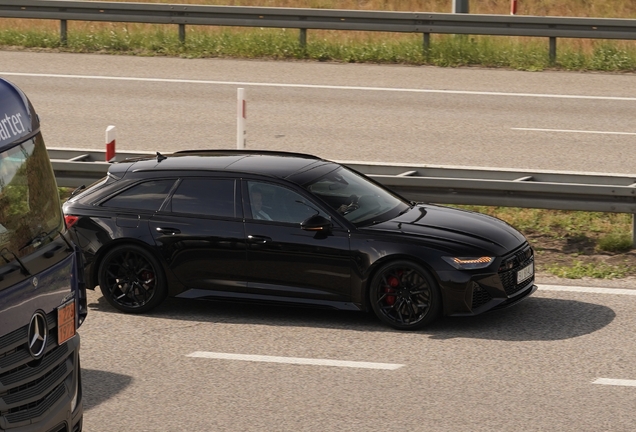 Audi RS6 Avant C8