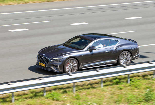 Bentley Continental GT Mulliner 2025