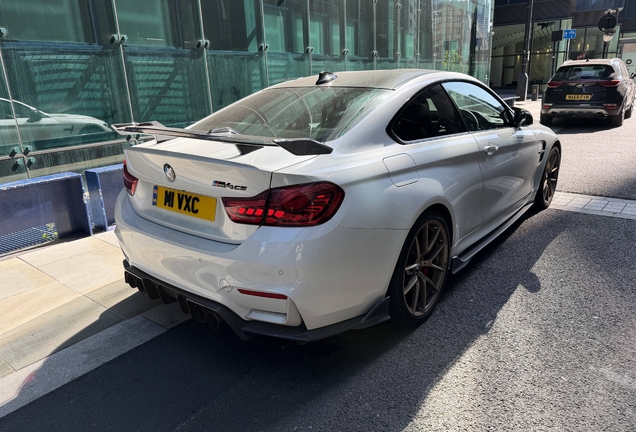 BMW M4 F82 CS