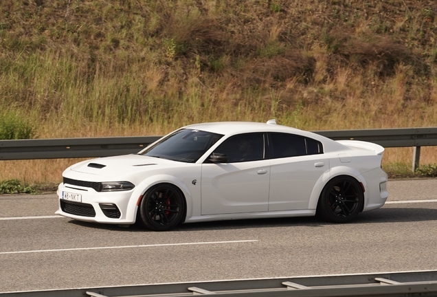 Dodge Charger SRT Hellcat Widebody