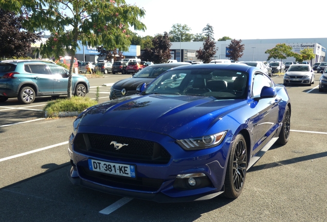 Ford Mustang GT 2015